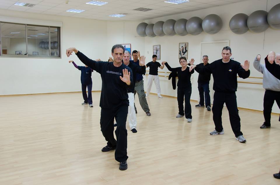 רחובות יוסי  שר צ'י קונג - Qigong