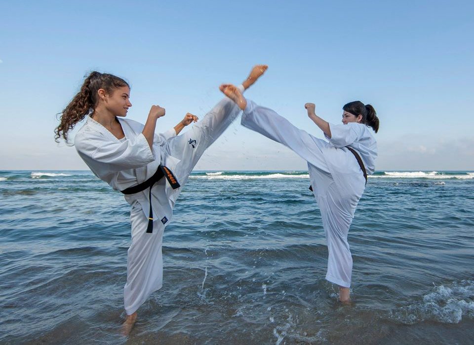 הוד השרון גבי  מקאי קראטה - Karate