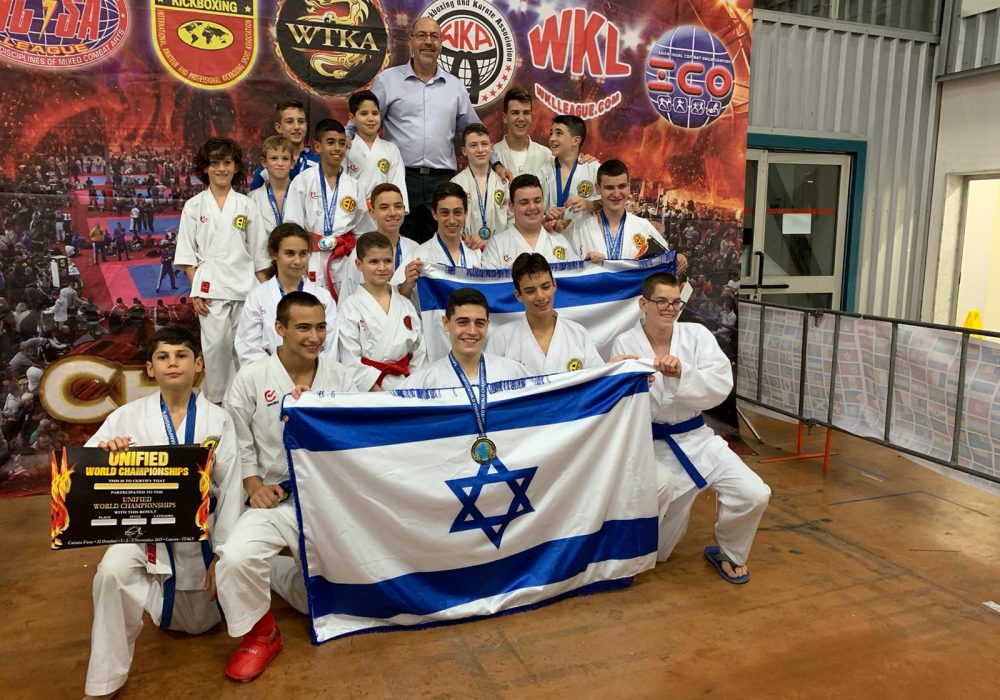רוני  עקירב קדימה צורן קובודו - Kobudo