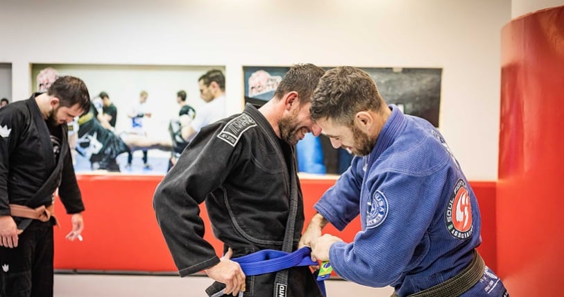 כפר סבא אלי  פופלינגר אמ.אמ.איי - MMA איגרוף קלאסי Boxing תאילנדי Muay Thai ג'וג'יטסו ברזילאי BJJ