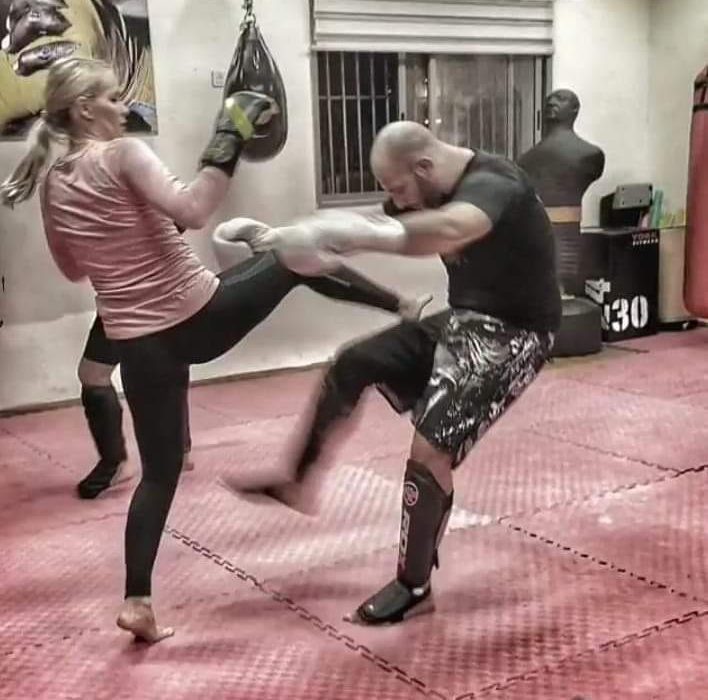 בן אל חסיד נס ציונה אמ.אמ.איי - MMA 