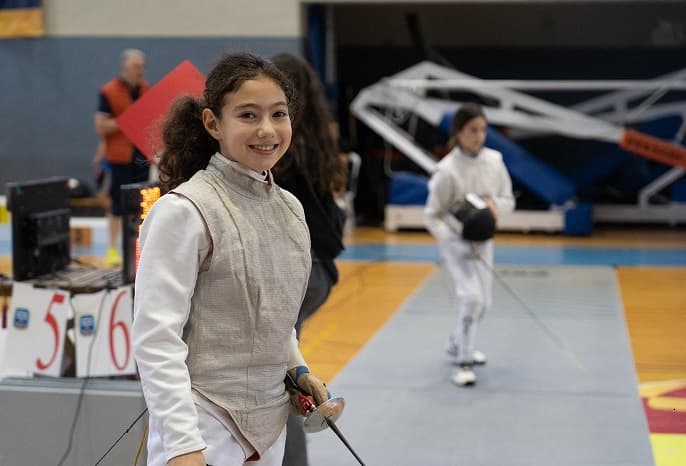 גני תקווה אוקסנה ואיגור ריכטר סייף – Fencing 