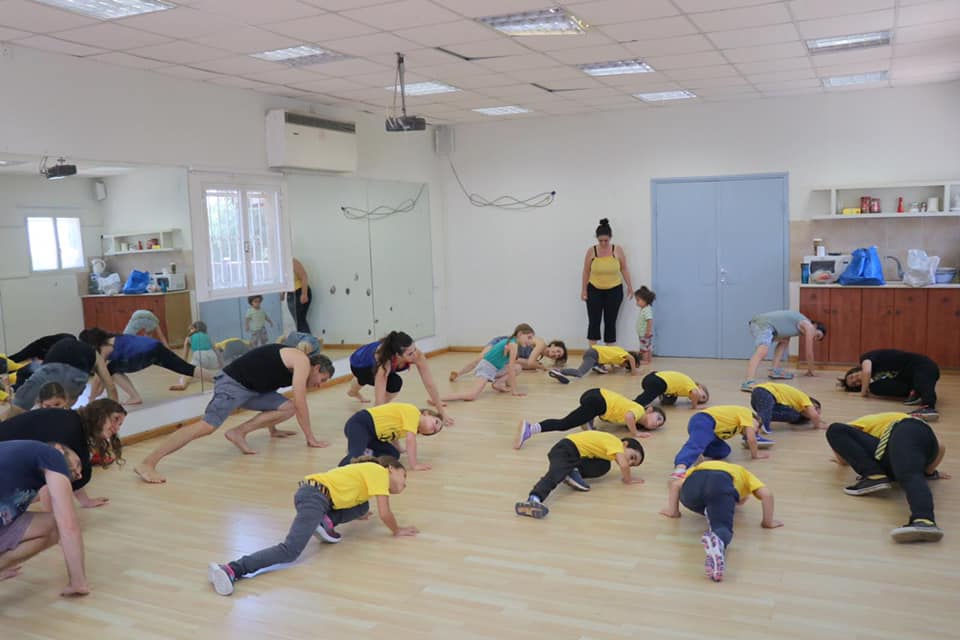ליאור  חרט אוליברה חוגלה קפואירה - Capoeira