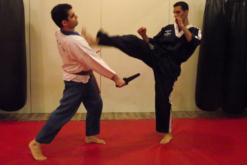 ניר עם רועי שחר קרב מגע – Krav Maga 