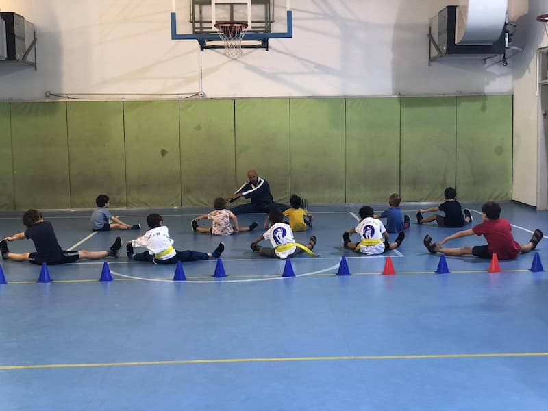 רפי נחום קריית אונו קרב מגע – Krav Maga  איגרוף תאילנדי - Muay Thai