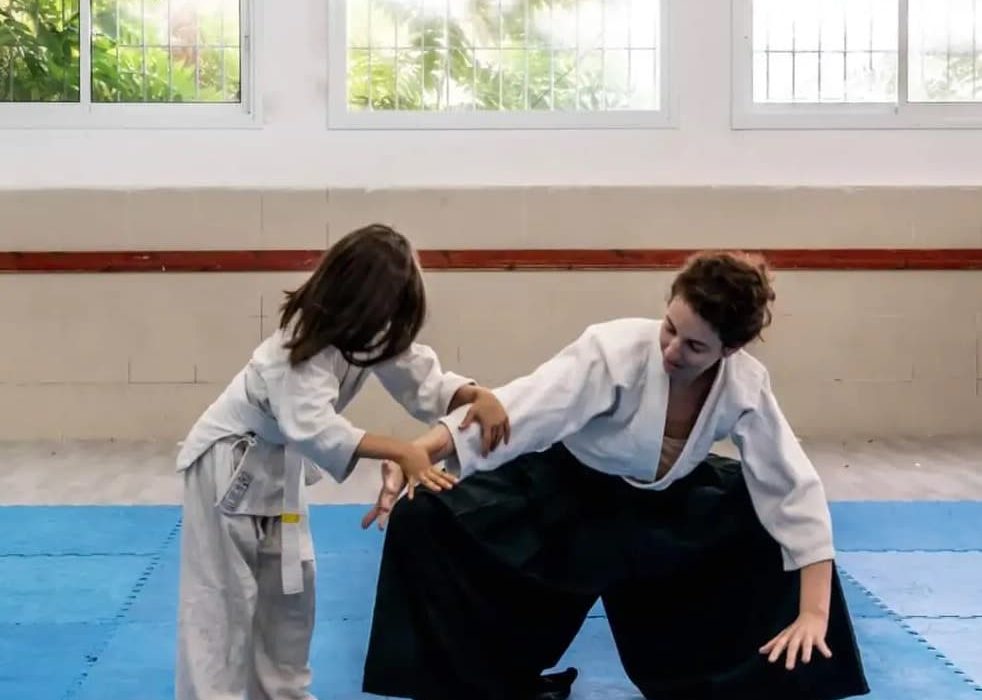 תל אביב יפו נעה למדן אייקידו - Aikido 