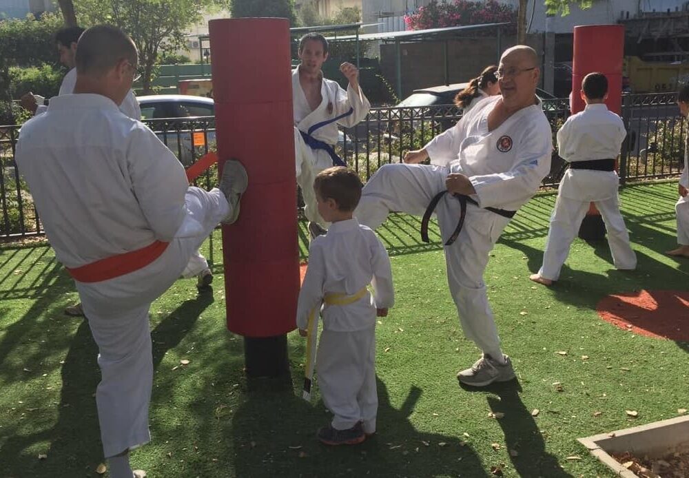 חיפה פרי הורן קראטה - Karate 