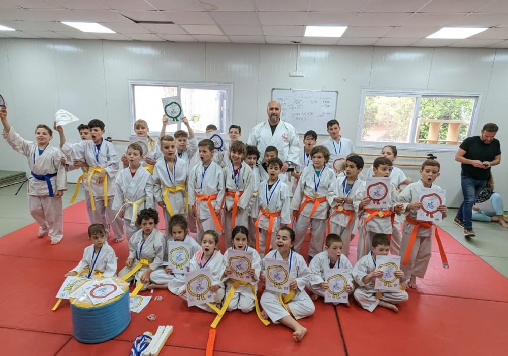 הוד השרון נעם קייקוב קראטה - Karate 