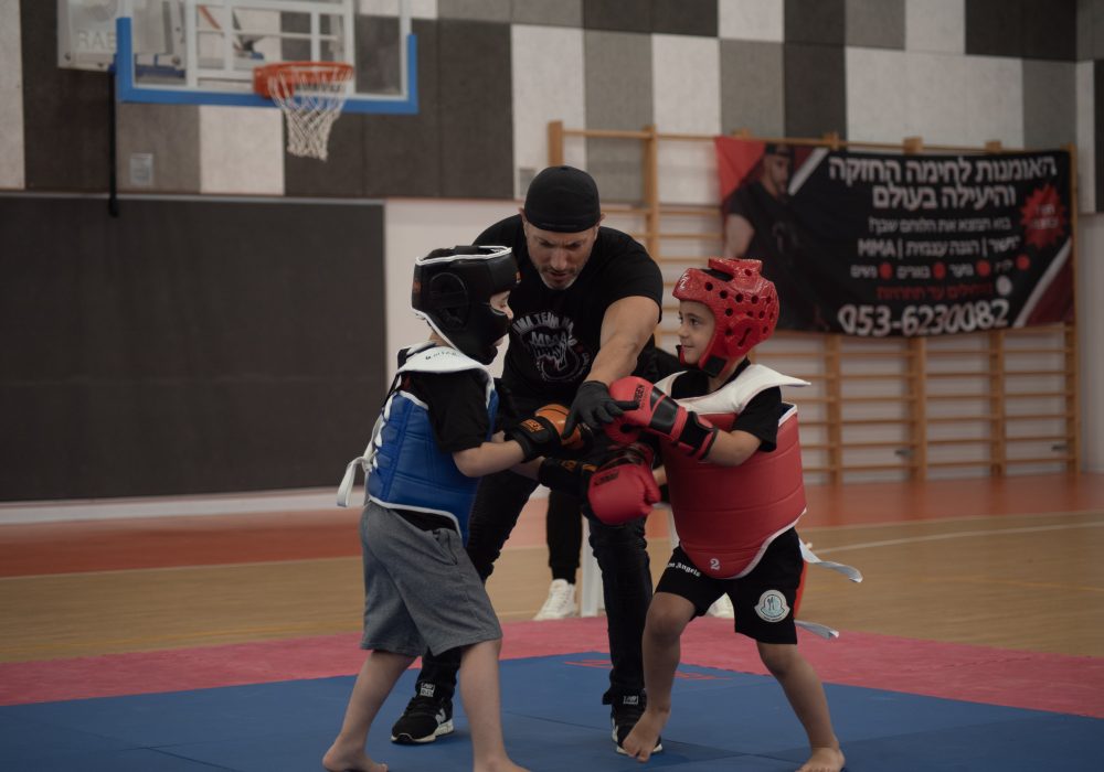 נס ציונה בן אל חסיד אמ.אמ.איי - MMA  איגרוף תאילנדי Muay Thai ג'וג'יטסו ברזילאי BJJ קיקבוקס קיקבוקסינג – Kickbox