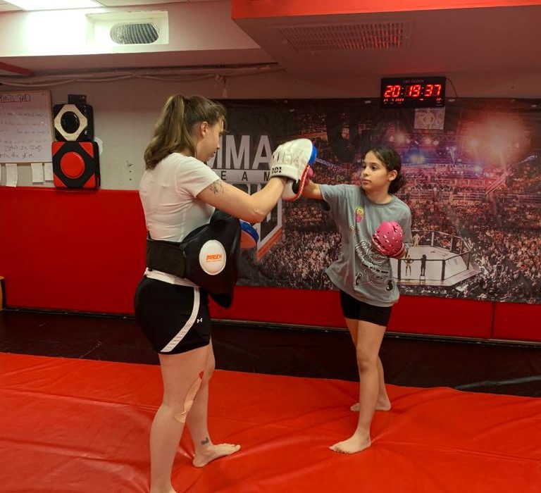 בן אל חסיד נס ציונה אמ.אמ.איי - MMA  איגרוף תאילנדי Muay Thai ג'וג'יטסו ברזילאי BJJ קיקבוקס קיקבוקסינג – Kickbox