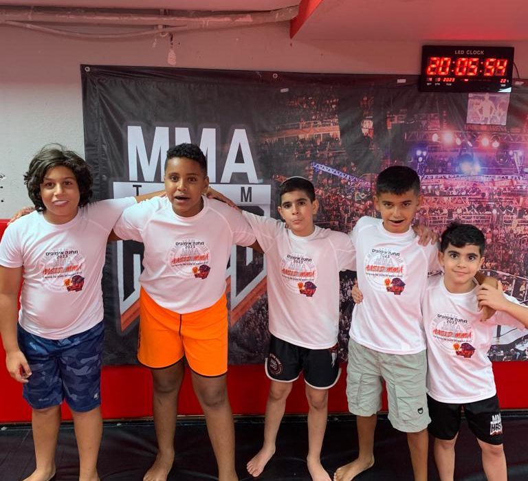 בן אל חסיד נס ציונה אמ.אמ.איי - MMA 
