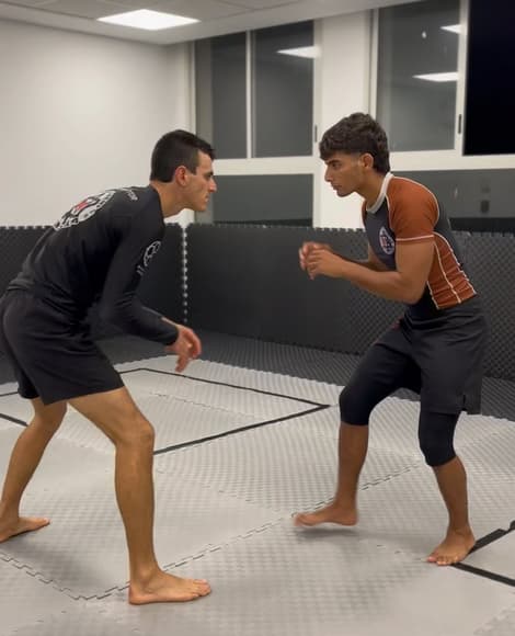נדב  בר גיל ראש העין אמ.אמ.איי - MMA