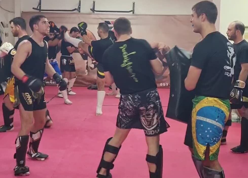 אליהו זרקיוף בני ברק אמ.אמ.איי - MMA 