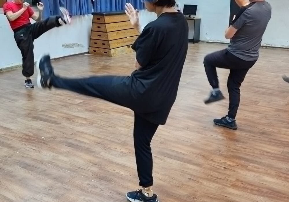 SELF DEFENSE 40+ אמ.אמ.איי - MMA קרב מגע – Krav Maga  חולון