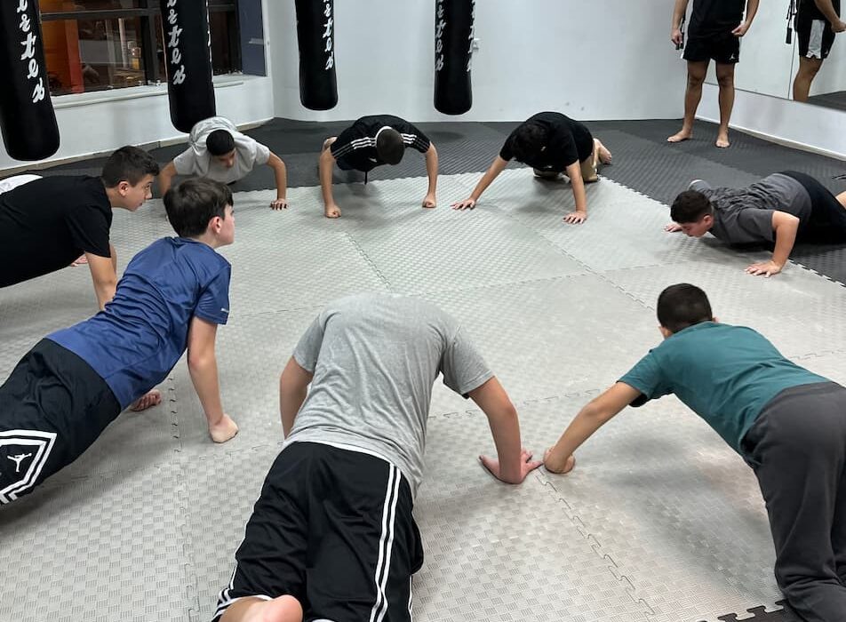 ניר מיכאלי ראשון לציון איגרוף תאילנדי - Muay Thai  קיקבוקס קיקבוקסינג – Kickbox